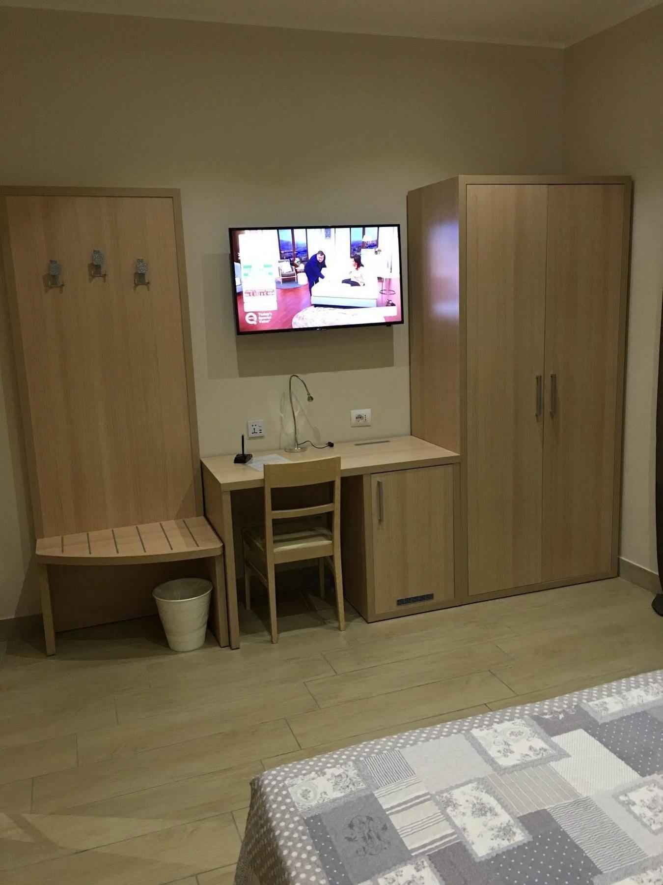 Hotel San Biagio มิลาน ภายนอก รูปภาพ